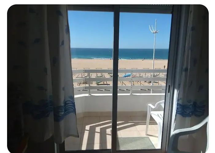 Apartamento A Frente Do Mar Com Vista *